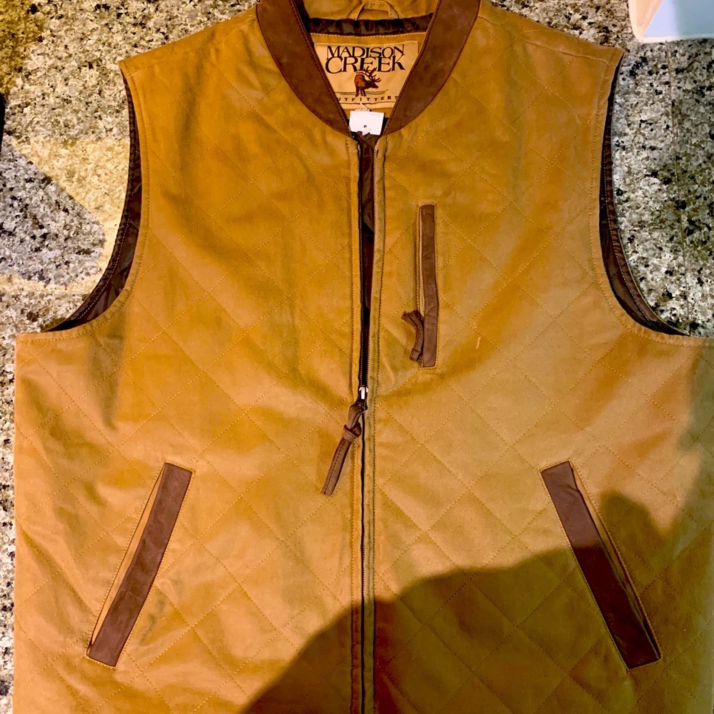Madison Creek vest